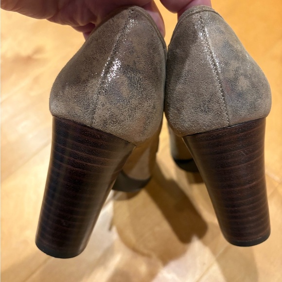Sofft Natara Mary Jane heel pumps shoes 7.5 metallic taupe suede - Picture 5 of 9